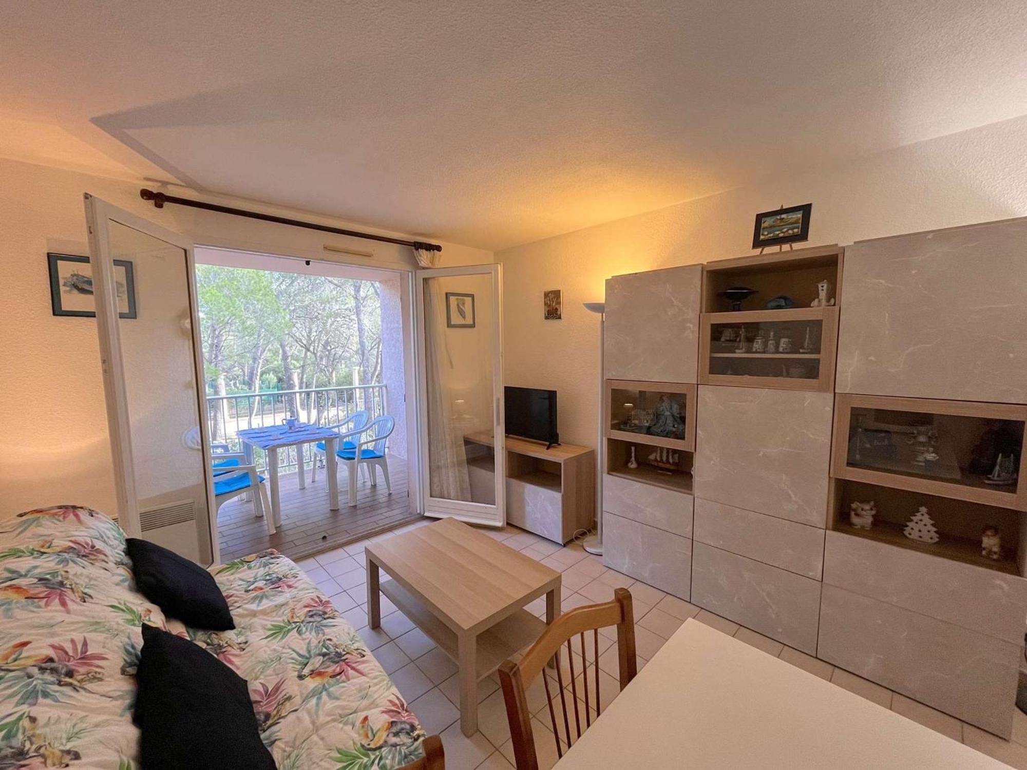Studio Cabine Avec Piscine, Tennis Et Parking A 400M De La Plage - 4 Couchages, Saint-Aygulf - Fr-1-226A-89 Saint Aygulf Bagian luar foto