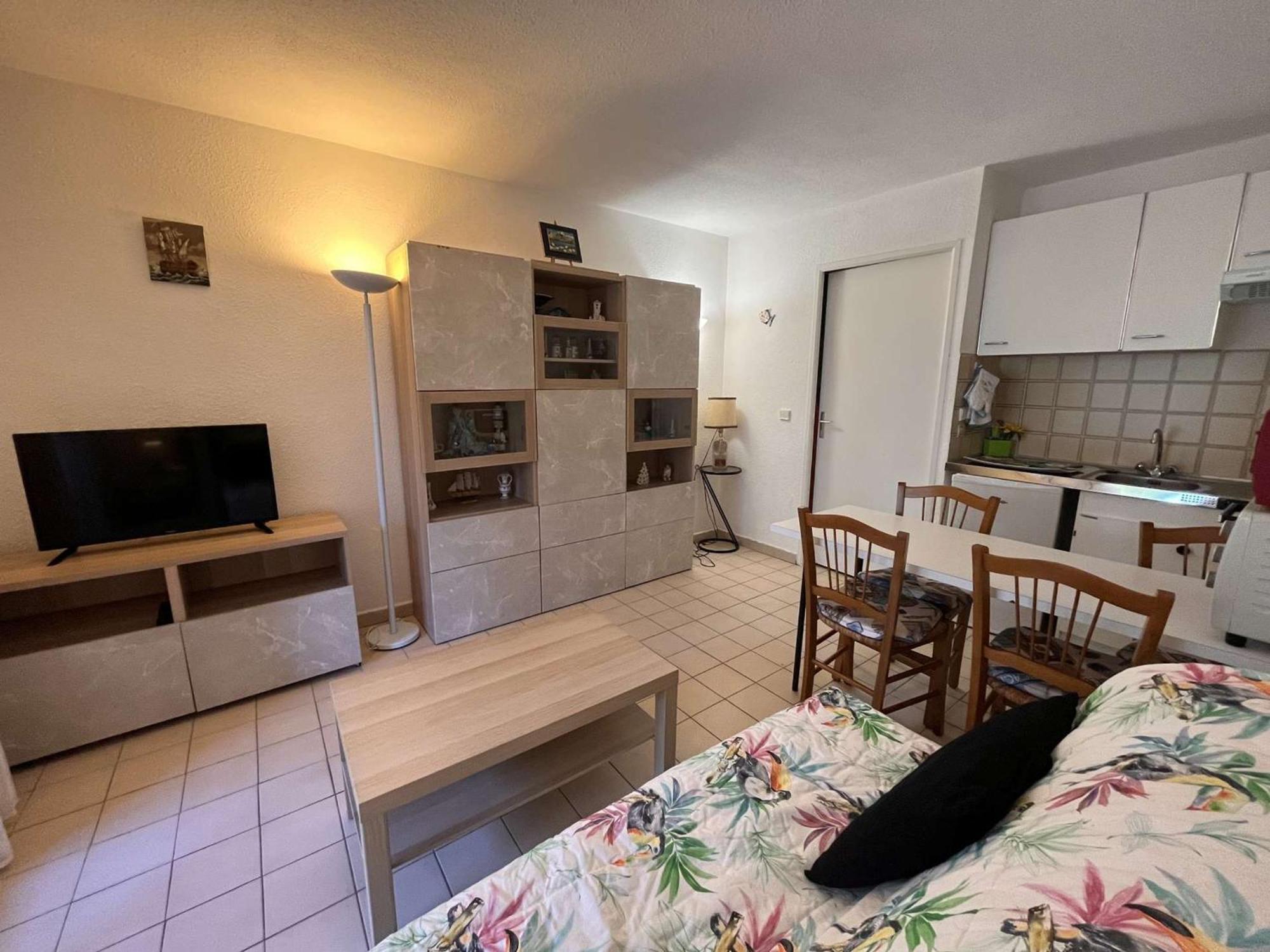 Studio Cabine Avec Piscine, Tennis Et Parking A 400M De La Plage - 4 Couchages, Saint-Aygulf - Fr-1-226A-89 Saint Aygulf Bagian luar foto